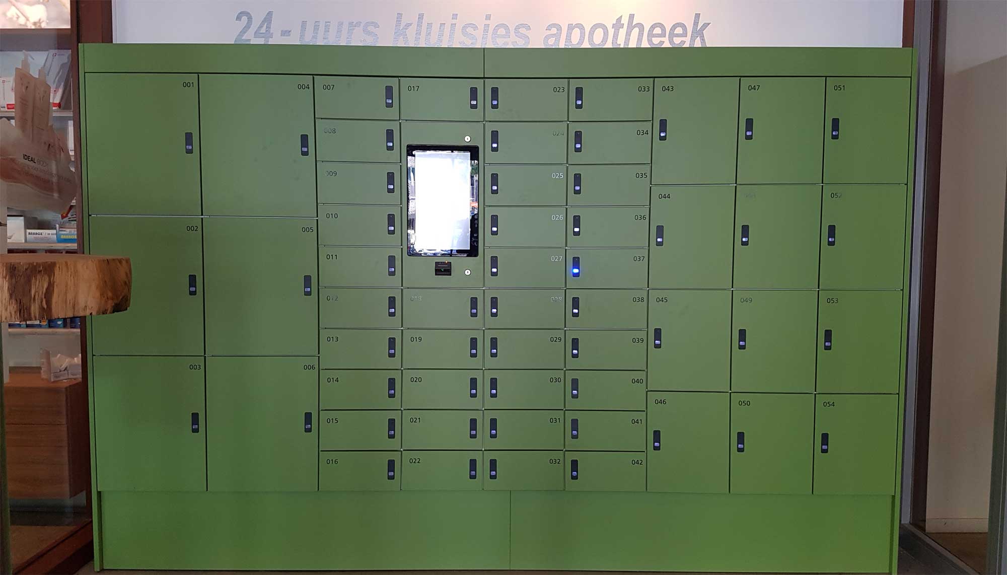 Buiten openings tijden medicijnen ophalen.